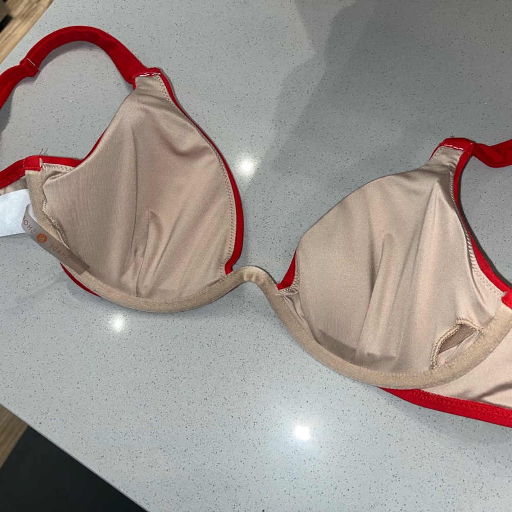 Red Bikini Top ❤️ - Picture 8 of 10